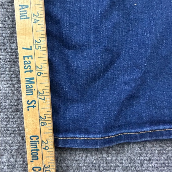 NYDJ Marilyn Straight Jeans Size 8 Denim Lift Tuck Technology - Picture 2 of 7